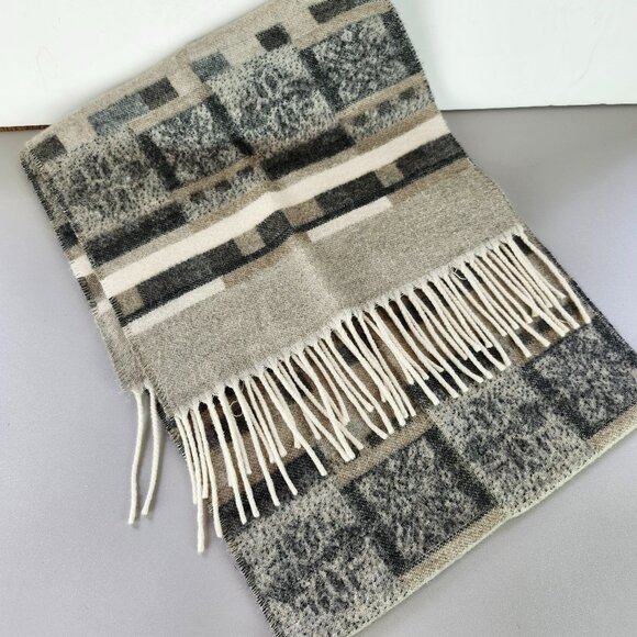 V. FRAAS Germany Cashmink Scarf - Picture 1 of 4